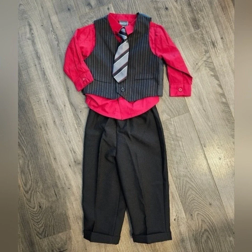Boy's 24M Perry Ellis Portfolio‎ 4 Piece Red Shirt Black Vest Striped Tie Formal